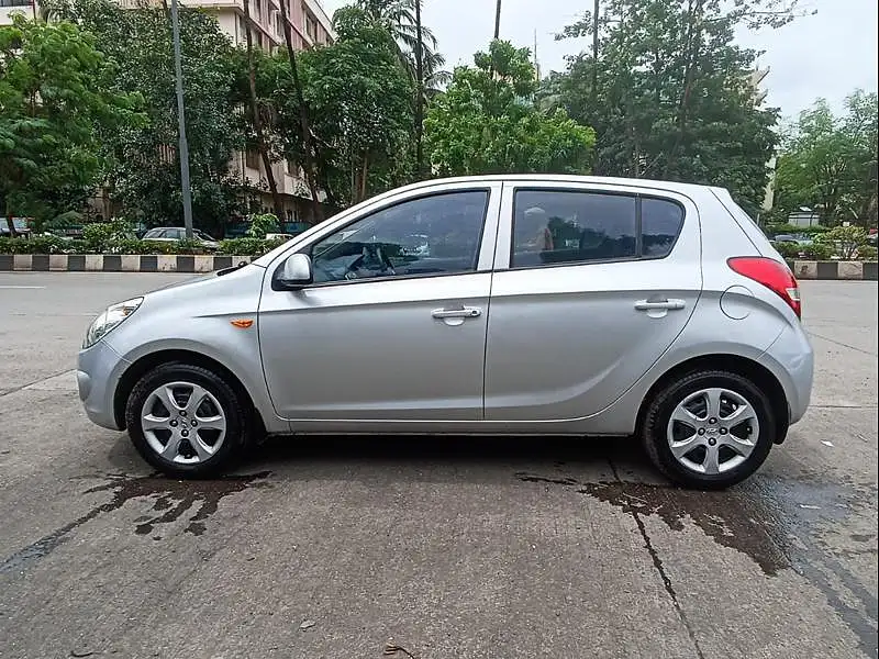 Second Hand Hyundai i20 [2010-2012] Magna 1.2 in Mumbai
