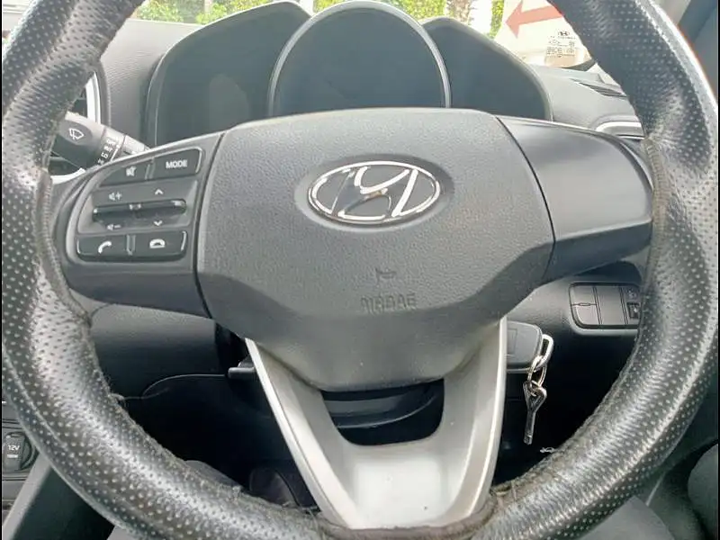 Second Hand Hyundai Venue [2019-2022] S 1.5 CRDi in Delhi