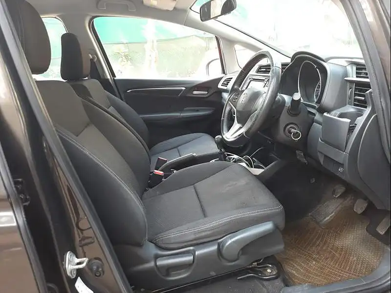 Second Hand Honda Jazz [2015-2018] VX Petrol in Mumbai