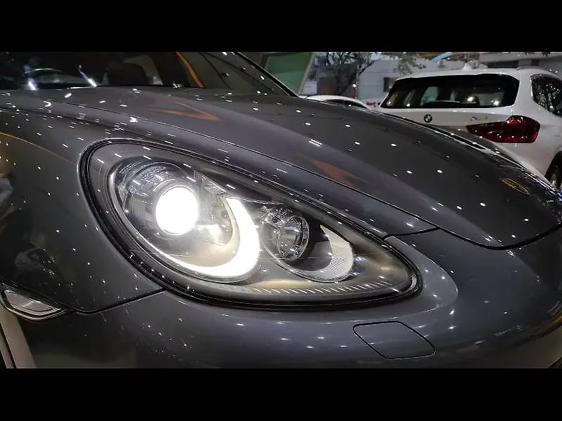 Used 2013 Porsche Cayenne [20102014] Diesel for sale at Rs. 35,75,000