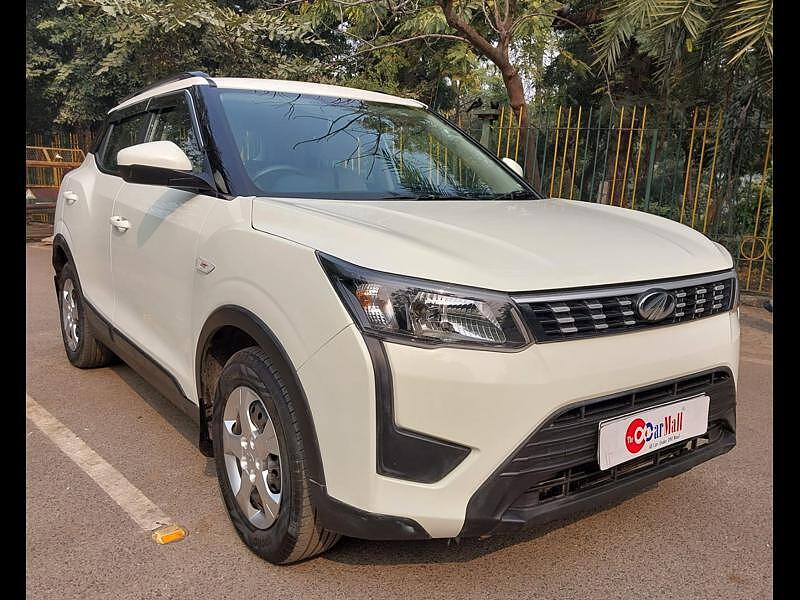 Second Hand Mahindra XUV300 1.5 W6 [2019-2020] in Agra