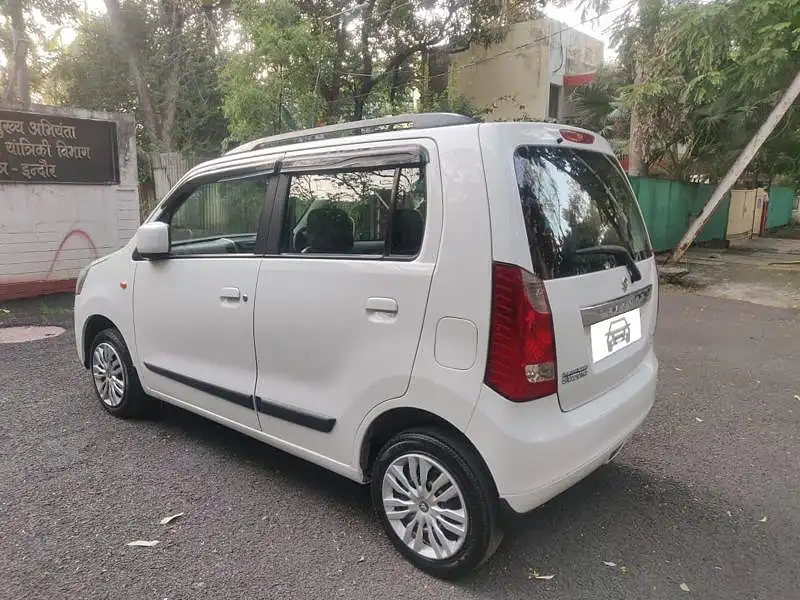 Used Maruti Suzuki Wagon R 1.0 [2010-2013] VXi in Indore