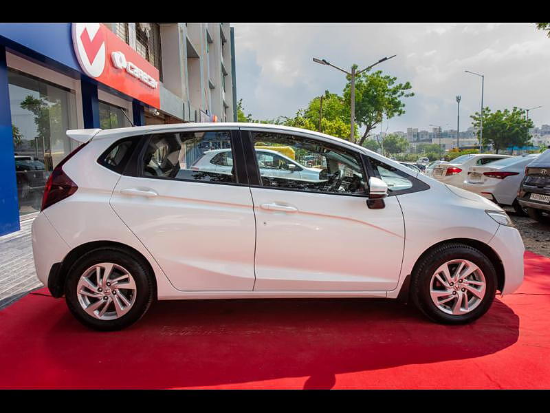 Second Hand Honda Jazz [2015-2018] VX Petrol in Ahmedabad