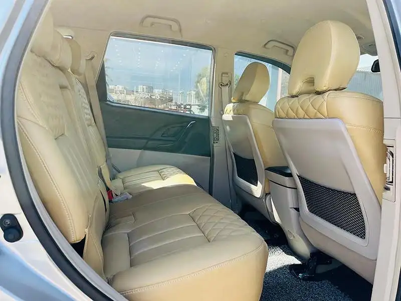 Second Hand Mahindra XUV500 [2015-2018] W4 [2015-2016] in Bangalore