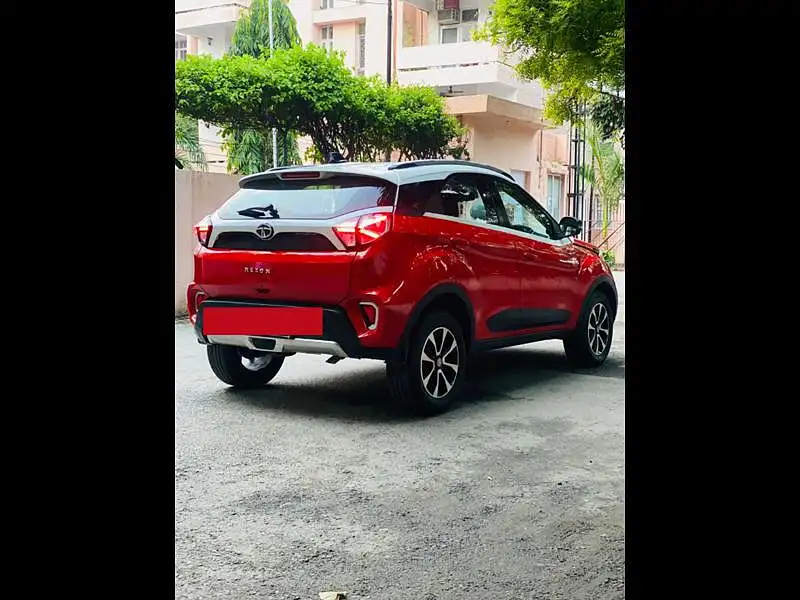 Used Tata Nexon [2017-2020] XZ Plus Diesel Dual Tone in Delhi