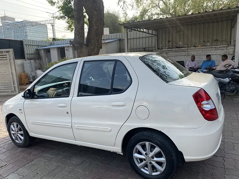 Second Hand Tata Indigo eCS [2010-2013] VX CR4 BS-IV in Lucknow