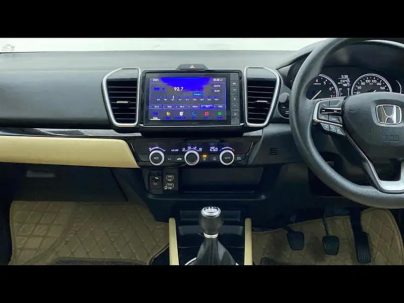 Second Hand Honda City [2014-2017] V in Zirakpur