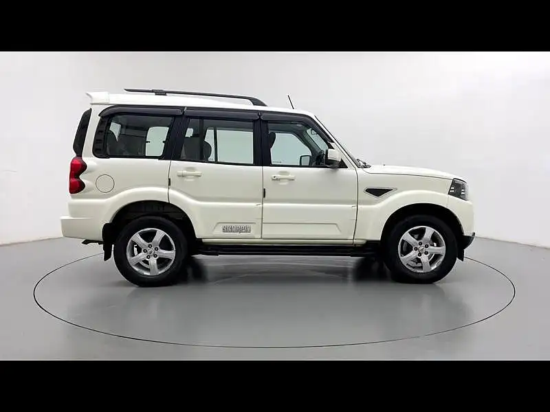 Second Hand Mahindra Scorpio 2021 S11 4WD 7 STR in Ahmedabad