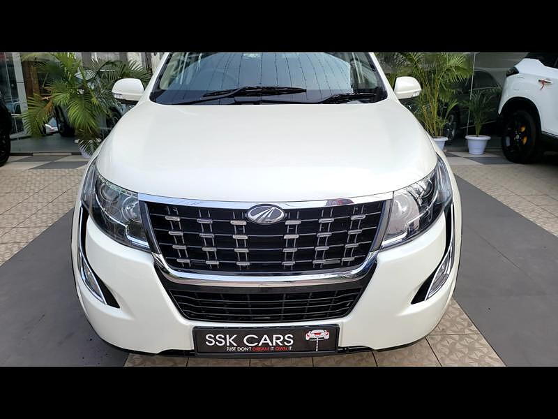 Second Hand Mahindra XUV500 W11 in Lucknow