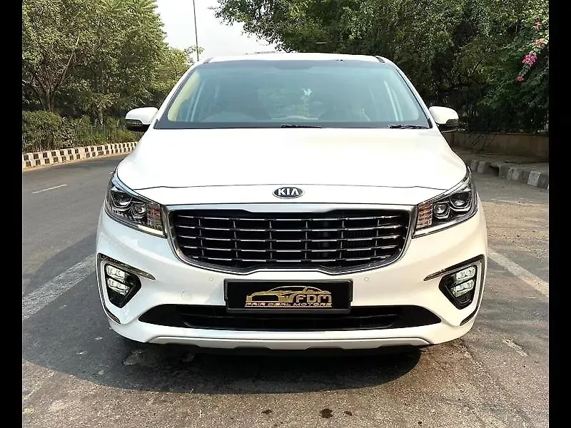 Kia carnival prestige