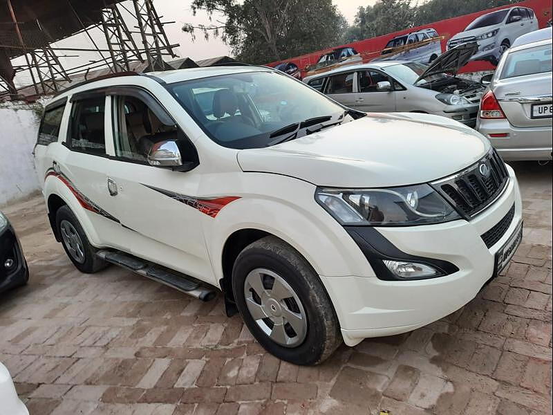 Second Hand Mahindra XUV500 [2015-2018] W6 in Lucknow