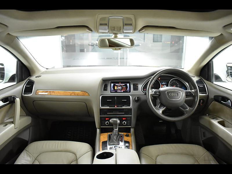 Audi Q7 [2010 - 2015] 35 TDI Premium + Sunroof