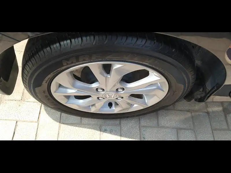 Second Hand Honda Amaze [2018-2021] 1.2 V CVT Petrol [2018-2020] in Ahmedabad