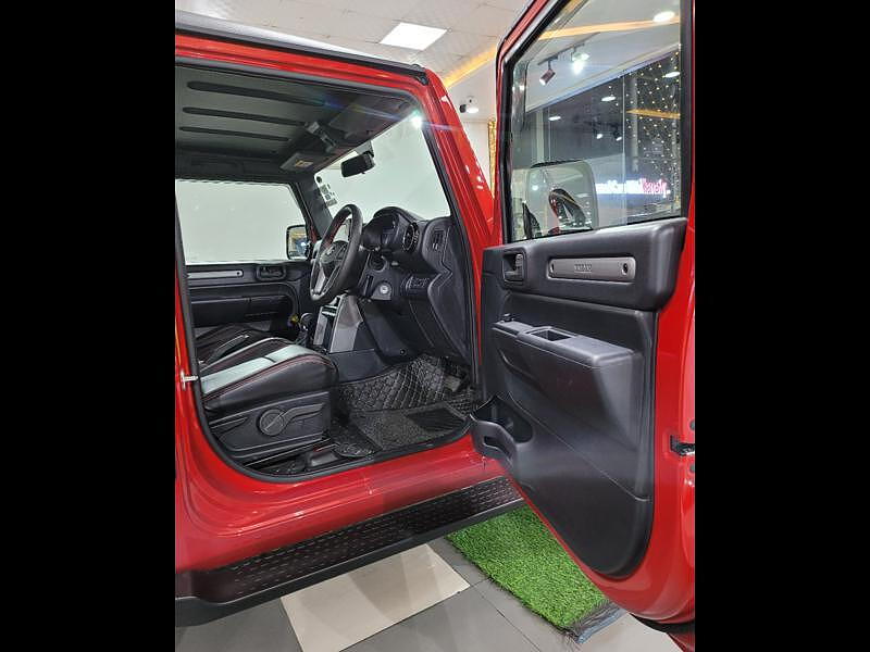 Second Hand Mahindra Thar LX Convertible Petrol AT in Lucknow