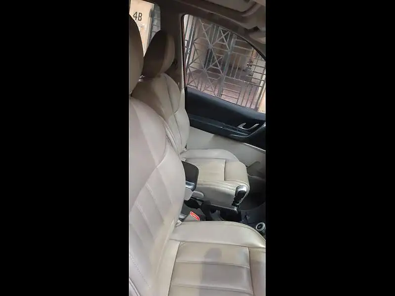 Second Hand Mahindra XUV500 [2015-2018] W10 in Kolkata