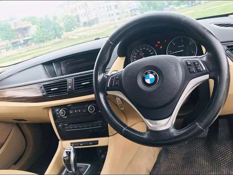 Second Hand BMW X1 [2013-2016] sDrive20d M Sport in Lucknow