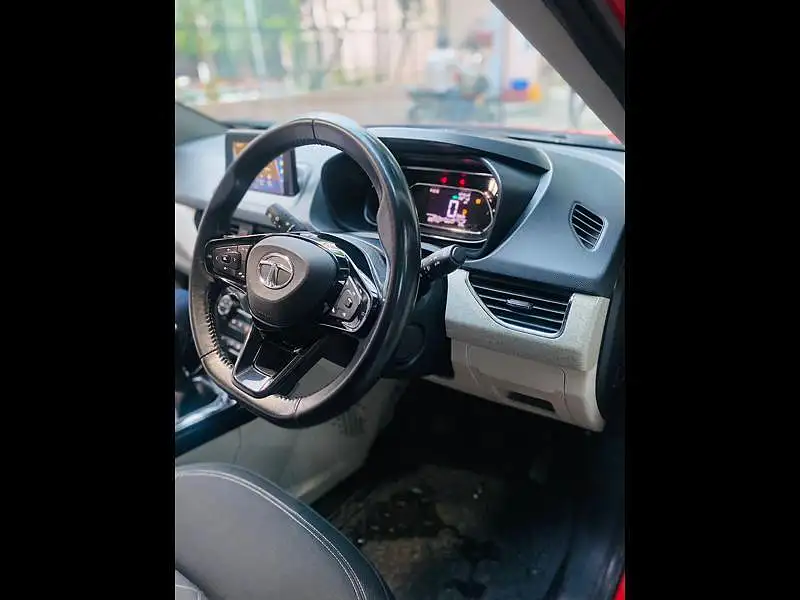 Used Tata Nexon [2017-2020] XZ Plus Diesel Dual Tone in Delhi