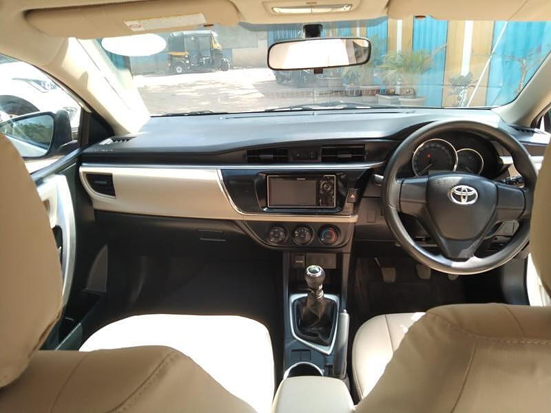 Second Hand Toyota Corolla Altis [2014-2017] JS Petrol in Mumbai