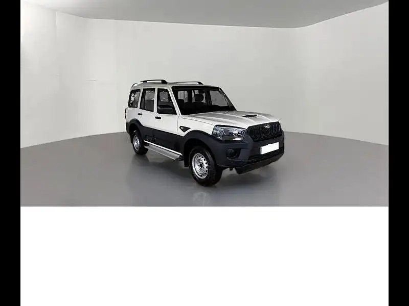 Second Hand Mahindra Scorpio 2021 S3 2WD 7 STR in Ahmedabad