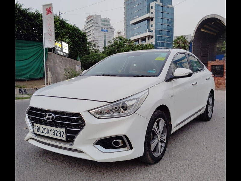 Used 2018 Hyundai Verna [2017-2020] SX (O) 1.6 CRDi AT for sale at Rs. 9,90,000 in Delhi