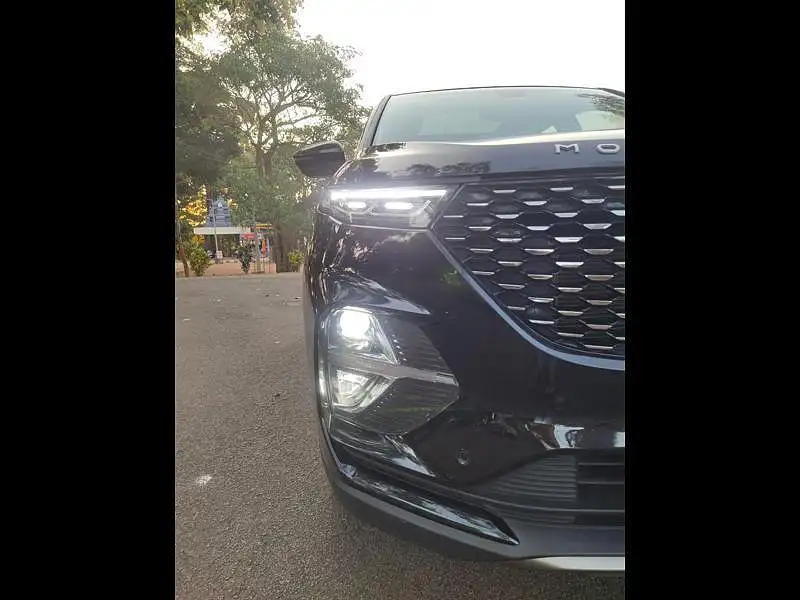 Second Hand MG Hector Plus [2020-2023] Select 2.0 Diesel Turbo MT 7-STR in Dak. Kannada