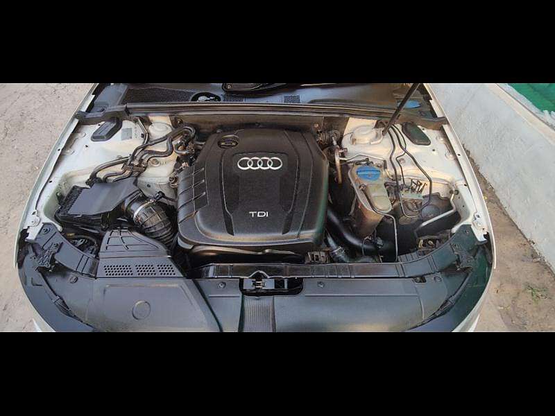 Audi A4 [2013-2016] 35 TDI Premium Sport + Sunroof