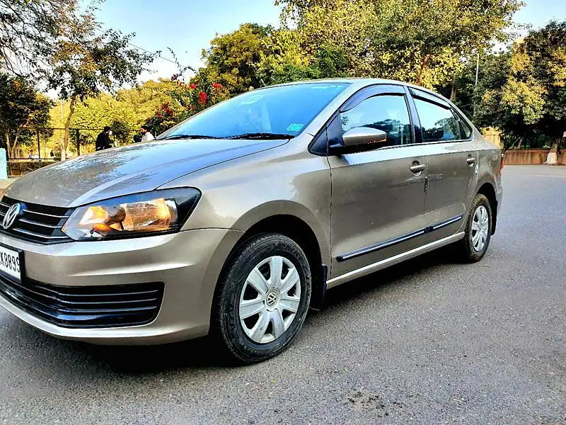 Second Hand Volkswagen Vento [2010-2012] Trendline Petrol in Delhi