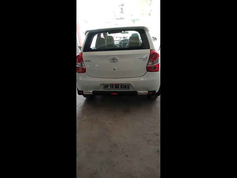 Second Hand Toyota Etios Liva GXD in Mirzapur