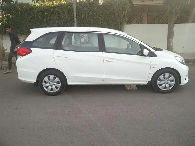 Used 2014 Honda Mobilio S Diesel D2194907 for sale in Used 2014 Honda Mobilio S Diesel D2194907 for sale in