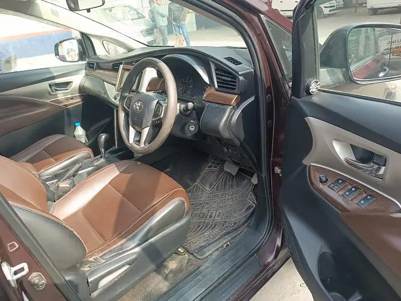 Second Hand Toyota Innova Crysta [2016-2020] 2.8 GX AT 7 STR [2016-2020] in Gurgaon