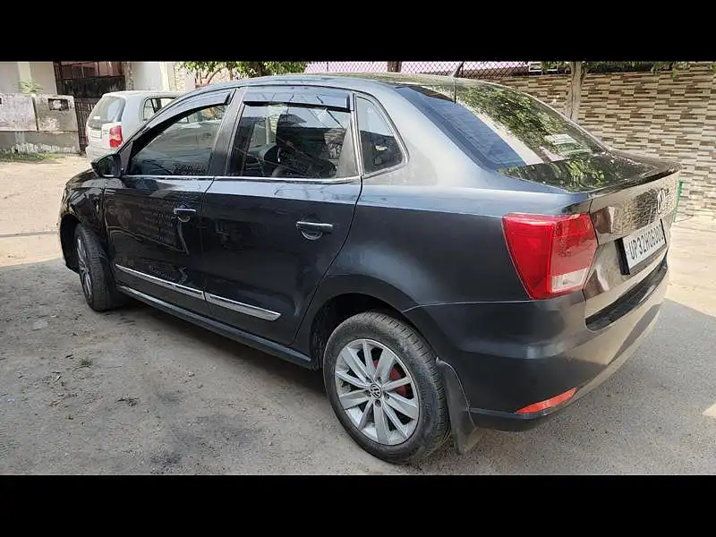 Second Hand Volkswagen Ameo Highline Plus 1.5L AT (D)16 Alloy in Lucknow