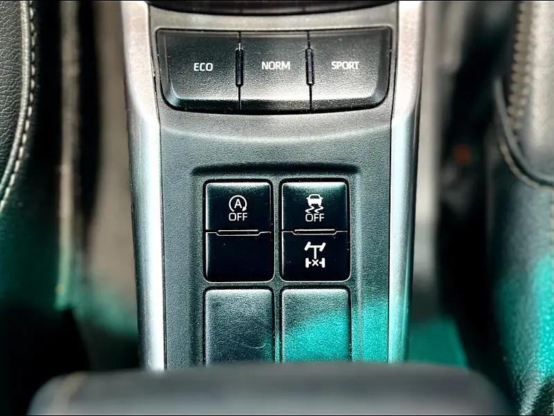 Second Hand Toyota Fortuner [2016-2021] 2.8 4x4 AT [2016-2020] in Kolkata