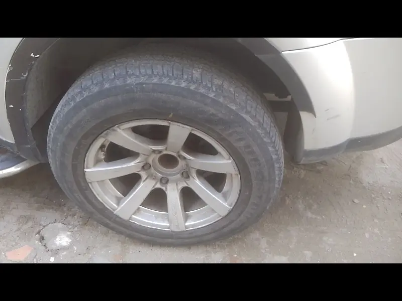 Second Hand Mahindra XUV500 [2015-2018] W10 in Ghaziabad
