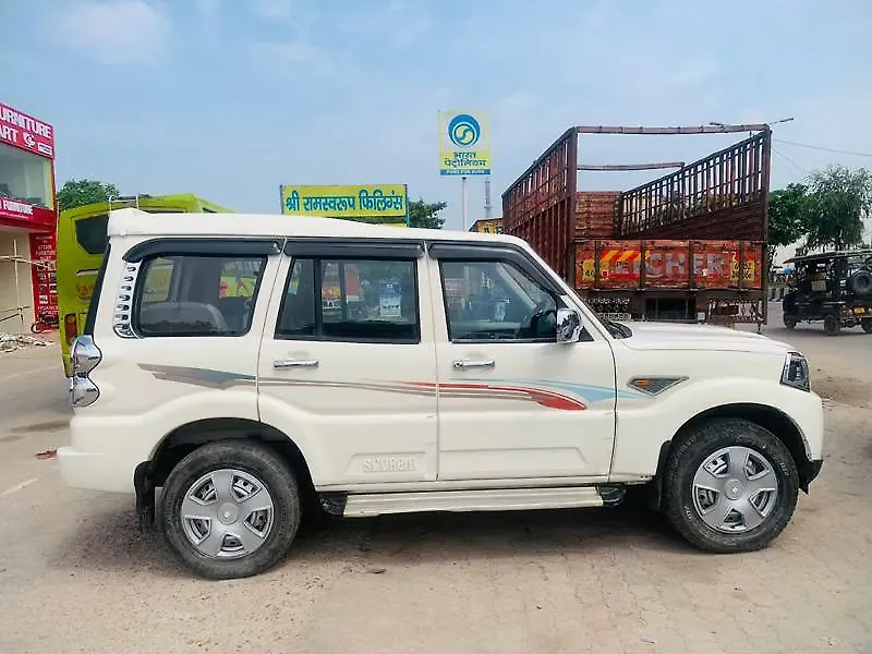 Second Hand Mahindra Scorpio [2014-2017] S4 Plus in Lucknow