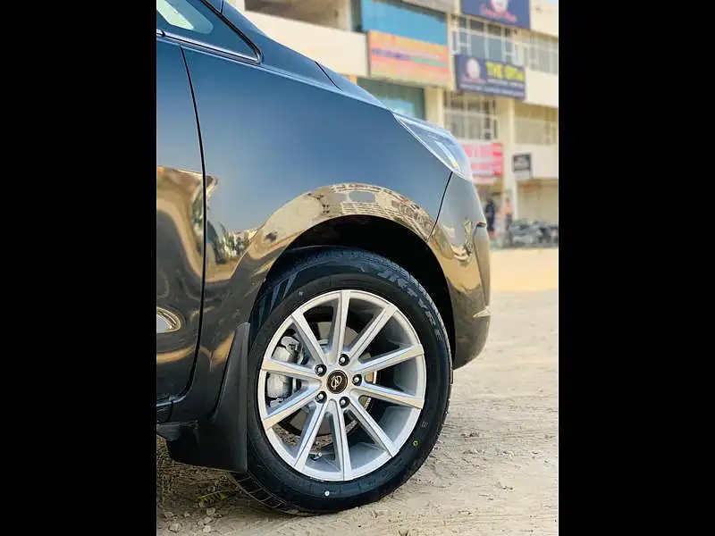 Second Hand Toyota Innova Crysta [2016-2020] 2.4 VX 7 STR [2016-2020] in Mohali