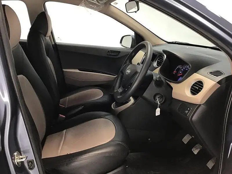 Second Hand Hyundai Grand i10 Magna 1.2 Kappa VTVT [2017-2020] in Bangalore