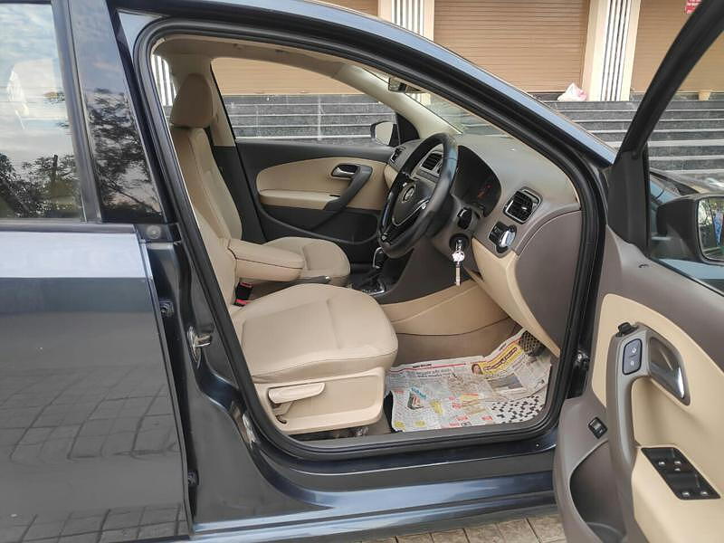 Second Hand Volkswagen Vento [2015-2019] Comfortline 1.2 (P) AT in Aurangabad