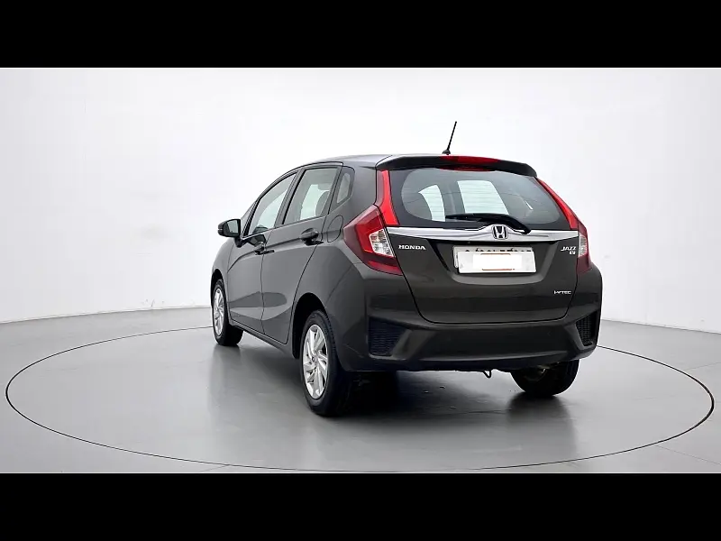Second Hand Honda Jazz [2015-2018] V Petrol in Rajkot