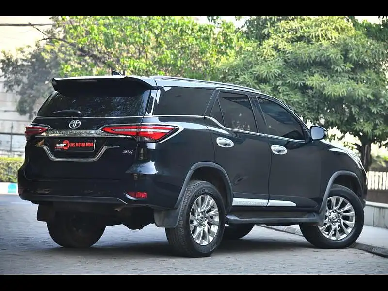 Second Hand Toyota Fortuner 4X4 MT 2.8 Diesel in Kolkata