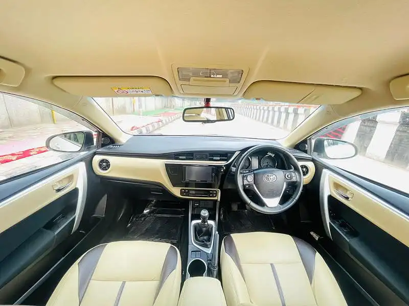 Second Hand Toyota Corolla Altis [2014-2017] G Petrol in Delhi