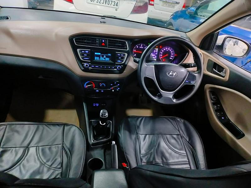 Second Hand Hyundai Elite i20 [2017-2018] Magna Executive 1.4 CRDI in Kanpur