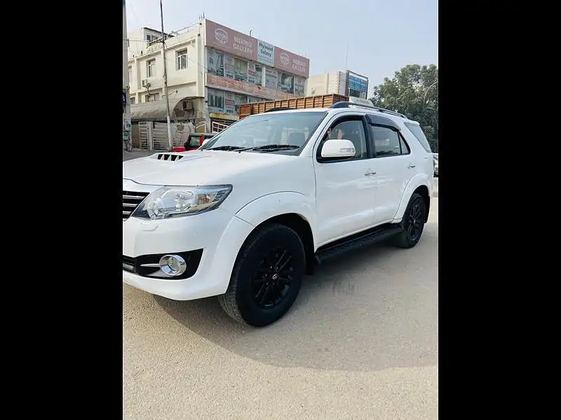 Second Hand Toyota Fortuner [2012-2016] 3.0 4x4 AT in Chandigarh