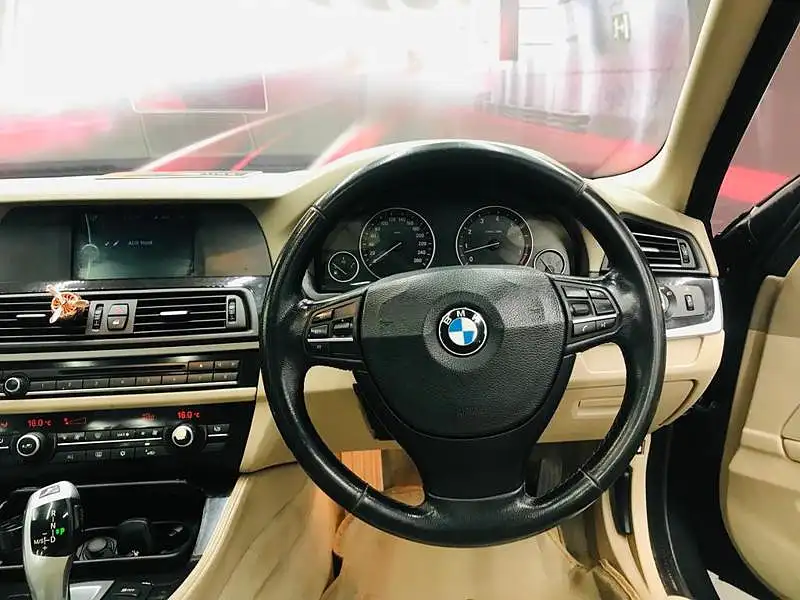 Second Hand BMW 5 Series [2010-2013] 523i Sedan in Bangalore