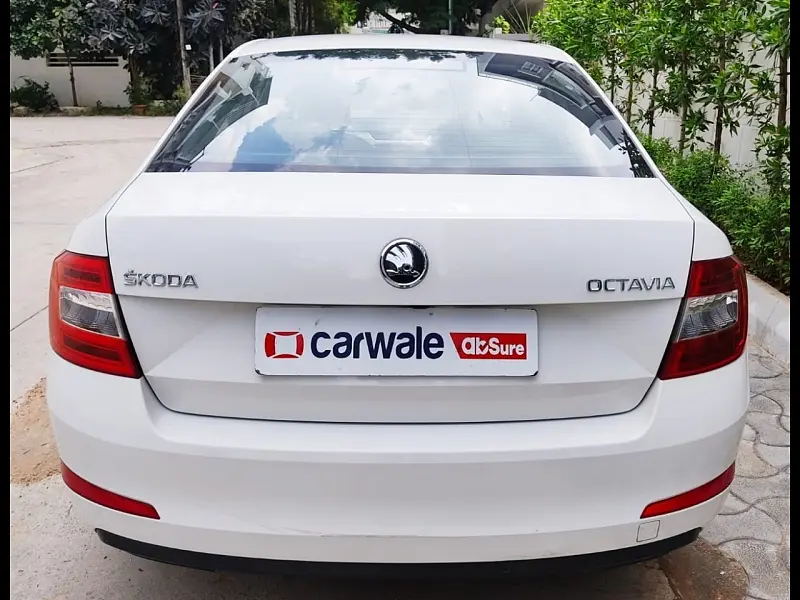 Second Hand Skoda Octavia [2017-2021] 2.0 TDI CR Style Plus AT [2017] in Hyderabad