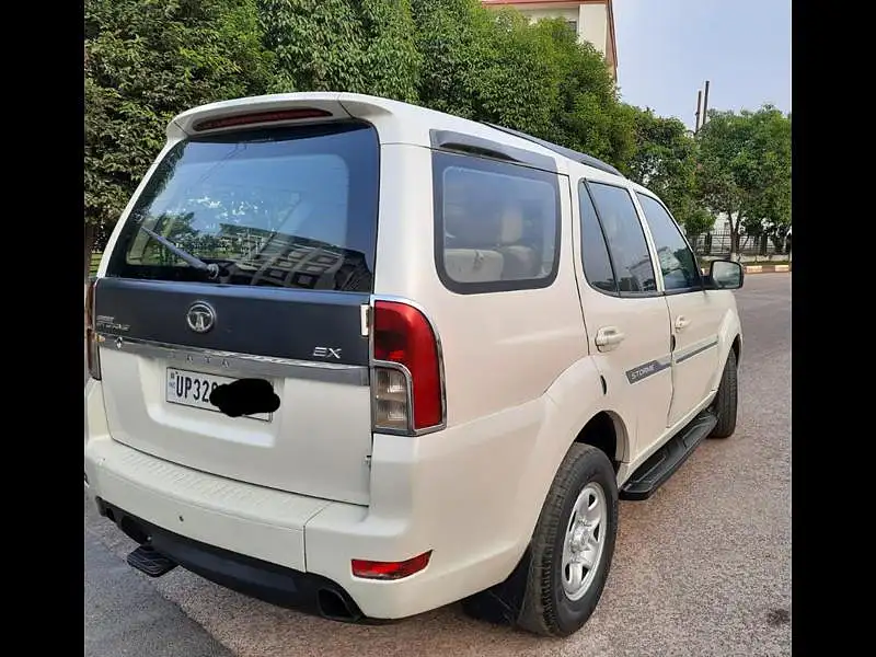 Second Hand Tata Safari Storme [2012-2015] 2.2 EX 4x2 in Lucknow