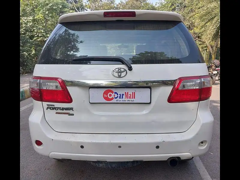 Second Hand Toyota Fortuner [2009-2012] 3.0 MT in Agra