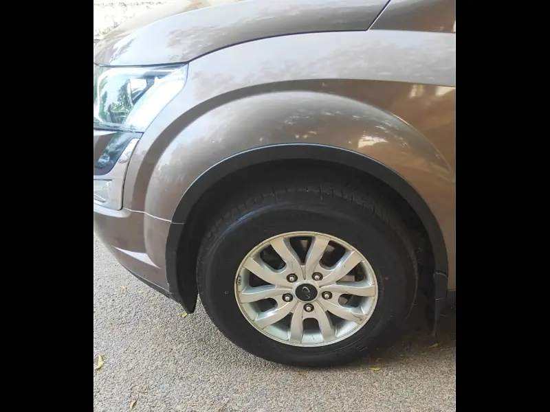 Second Hand Mahindra XUV500 [2015-2018] W10 1.99 in Agra