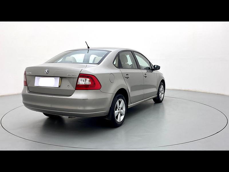 Second Hand Skoda Rapid [2015-2016] 1.5 TDI CR Style Plus AT in Pune