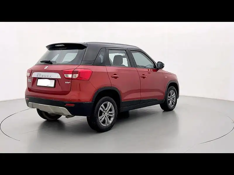 Second Hand Maruti Suzuki Vitara Brezza [2016-2020] ZDi+ Dual Tone [2017-2018] in Ahmedabad