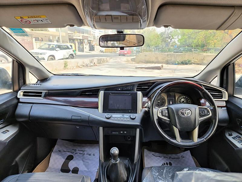Second Hand Toyota Innova Crysta [2016-2020] 2.4 VX 7 STR [2016-2020] in Delhi